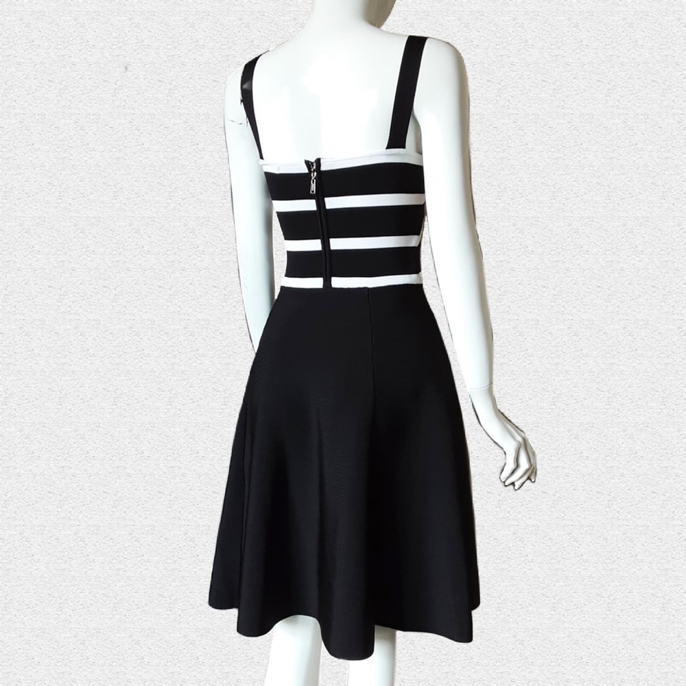Sz 8 GUESS INES BLACK DRESS Fitted and Flared Stretchy Fabric - Picture 5 of 10